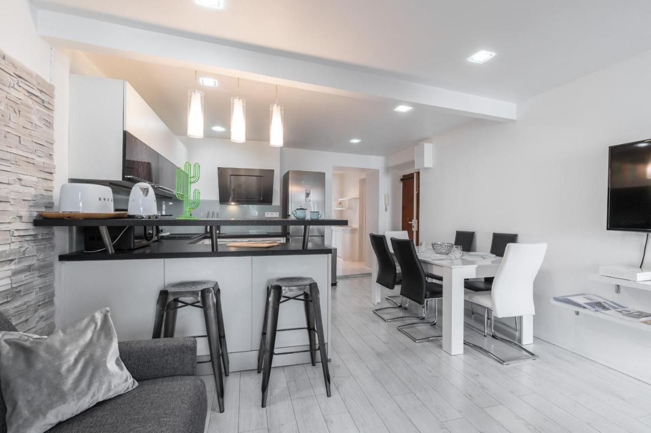 Amazing 3 Bdrs And Garden Place Du Pin Parking ! Ница Екстериор снимка